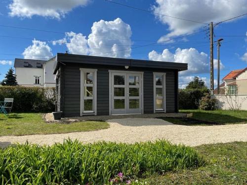 Saint-Florent-sur-Cher Ski Chalet | Tiny house toute équipée avec jardin