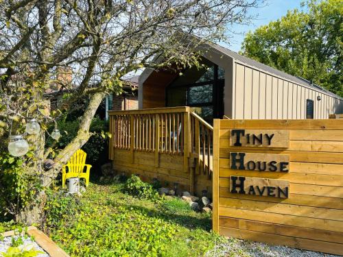 Peterborough Villa | Tiny House Haven