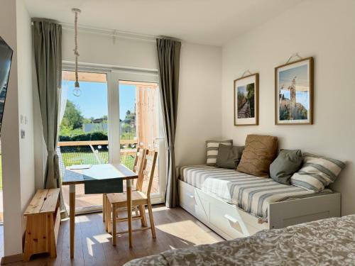 Tiszaorveny Apartment | Tisza-Tavi Nyaralósziget - Just a few steps from the peaceful shores of Lake Tisza