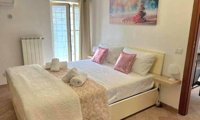 Lake Bracciano Apartment | To complete