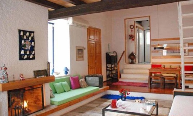 Galaxidi Apartment | To Spitaki Main Building