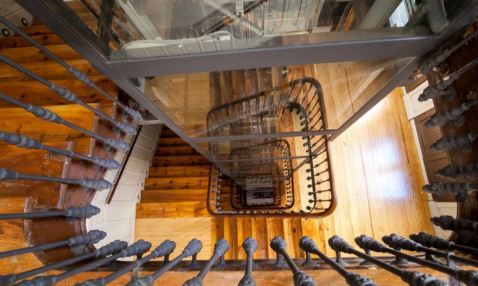 Sol Hostel | TOC Hostel and Suites Madrid