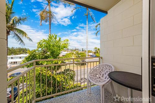 Emu Park Apartment | Top Level Studio 17 Endeavour