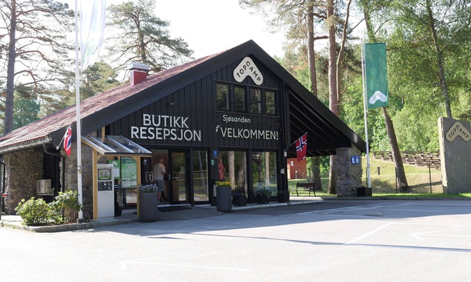 Mandal Cottage | Topcamp Sjøsanden - Mandal