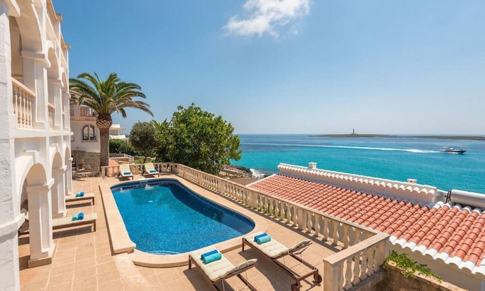 Marina de Son Ganxo Villa | Torre Vea · Villa Torre Vea-Stunnig seaviews-Private pool-Free AC and Wifi