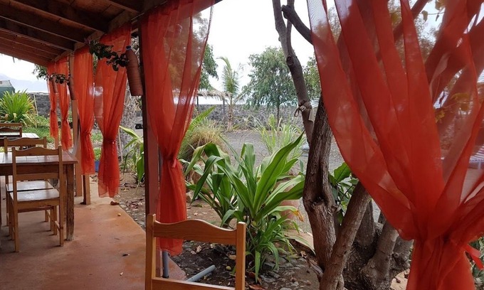 Sao Filipe Bed & Breakfast | Tortuga b&b right by the beach, paradise garden, delicious food and drinks