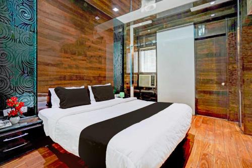 Kanpur Hotel | Townhouse Oak Swaroop Nagar