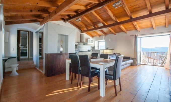 Calenzana Apartment | Très bel appartement Celu : ambiance village et belle vue tout confort