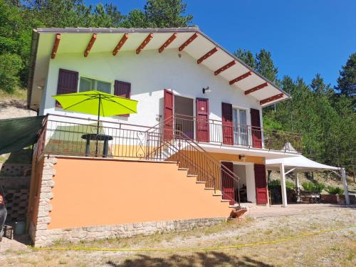 Treia Apartment | Tra Storia e Natura by Holiday World