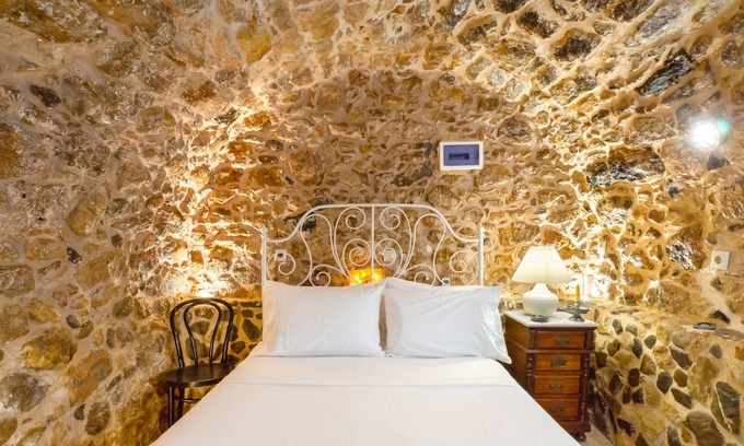 Piskokefalon House | Traditional Cretan Stone House In Piskokefalo Wi-fi