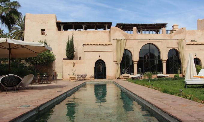 Oulad Berhil House | Traditional riad, house staff, the art of living of Morocco.