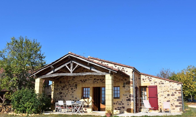 Montferrand-du-Perigord House | Tranquil Escape in Dordogne