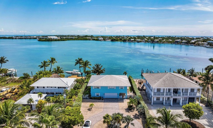 Marathon House | Tranquil 4-bedroom Pool Home, Open-Water Views w/Dock in Duck Key
