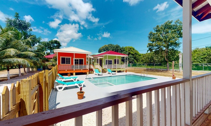 Dangriga Cabin | Tranquil cabana, Dangriga romantic couple getaway.