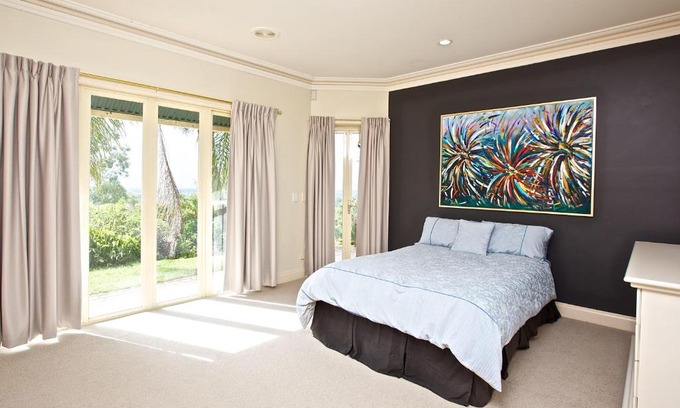 Ormeau House | Tranquil Garden Hideaway