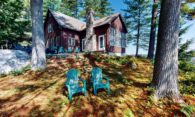 South Casco House | Tranquil Lakefront Retreat with Private Beach and Spacious Living