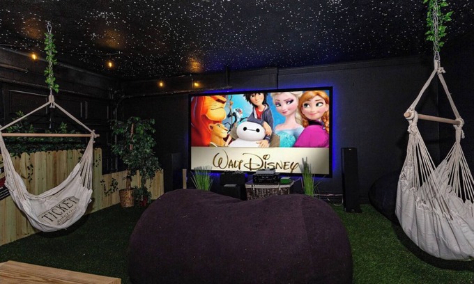 Kissimmee House | Tranquil Times: Theater, Heated pool, Outdoor BBQ 6 miles from Disney