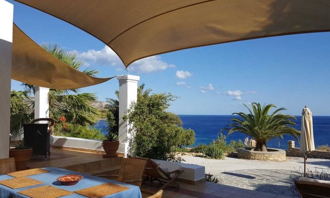 Amoopi House | Tranquil Villa with Sea view in Ammopi Karpathos