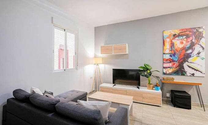 Moncloa - Arguelles Apartment | Tranquilo apartamento en Principe Pío/Pza de España FLOR