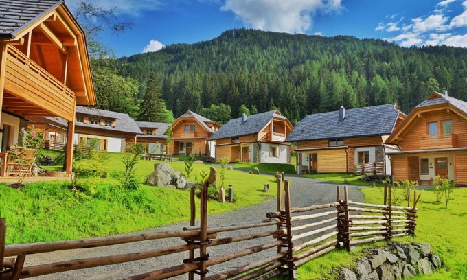 Bad Kleinkirchheim Ski Chalet | Trattlers Hof-Chalets