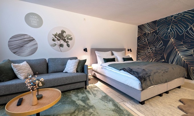 Innenstadt Apartment | Traumwerk24 - Old Town Suite Augsburg between Rathausplatz and Fuggerei