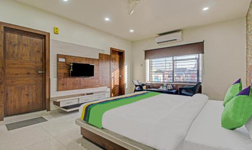 Jamshedpur Hotel | Treebo Golden Heights