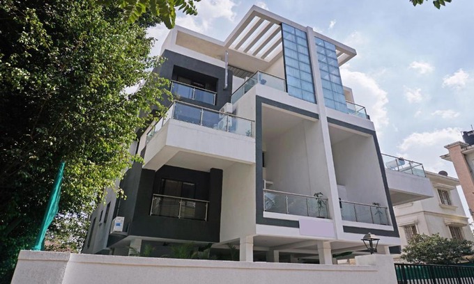 Baner Hotel | Treebo Lotus Baner