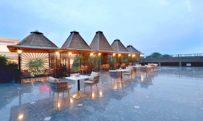 Sonepat Hotel | TreeHouse Velis Sonipat