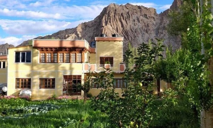 She Hotel | Trinity Home Stay