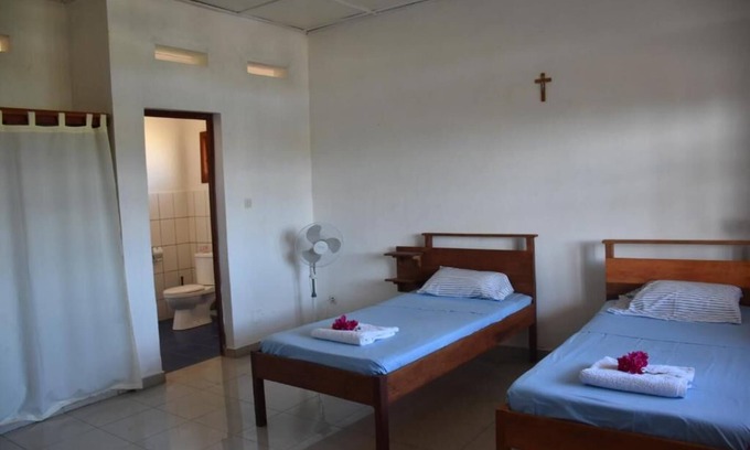 Antsiranana Hotel | Triple Room with Garden View