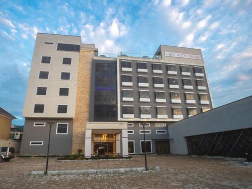Owerri Hotel | Tripod By Pedestal Hotel