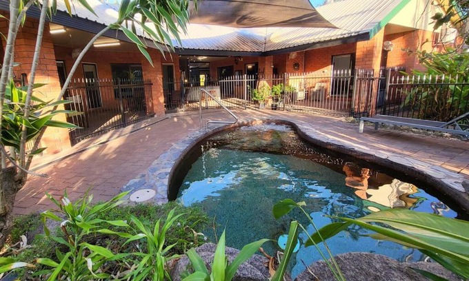 Malak House | Tropical Hideaway Darwin