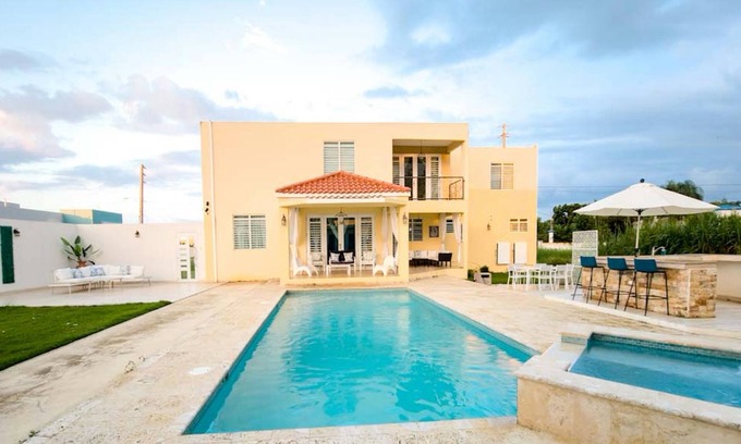 Aguadilla House | Tropical Retreat Stay-Spacious 5BR Oasis with Pool, Solar Backup, for 20 Guests!