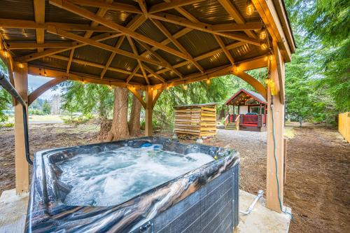 Beaver House | Trout Corner wooded tiny home