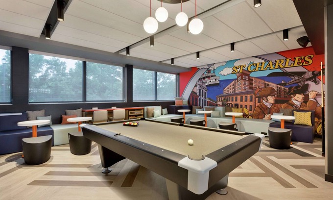 St. Charles Hotel | Tru by Hilton St. Charles St. Louis, MO