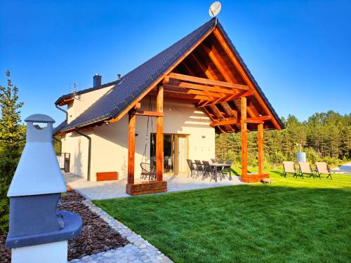 Ciemno House | Trzy Świerki - Twoje miejsce na Kaszubach