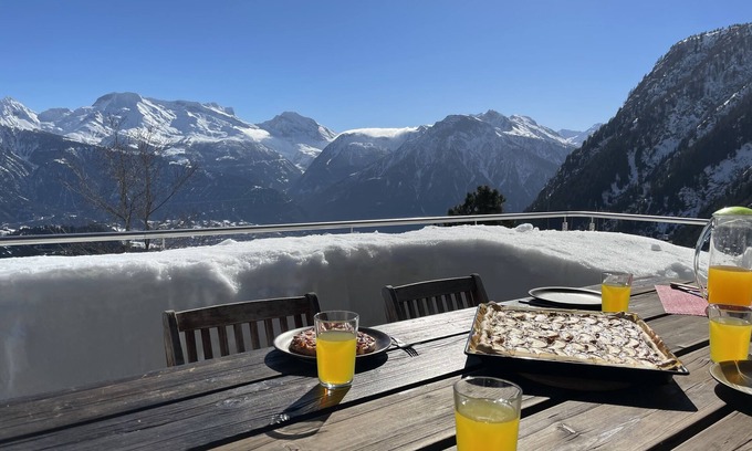 Blatten bei Naters Ski Chalet | Tschuggen Belalp - mitten in der Aletsch-Arena!