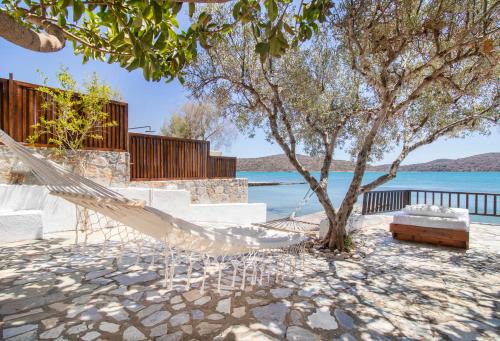 Elounda Villa | Tsifliki Beachfront Retreat