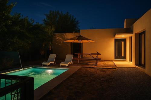 Miramar Apartment | Tu escapada ideal en Mar de Ansenuza - Patio y piscina privada