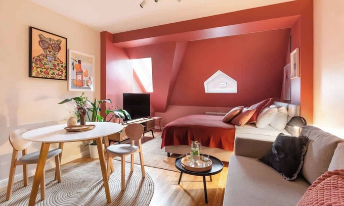 Prague 7 Apartment | TurnKey | Letna Park Studio