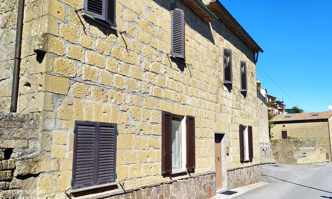 Sorano House | Tuscan at home