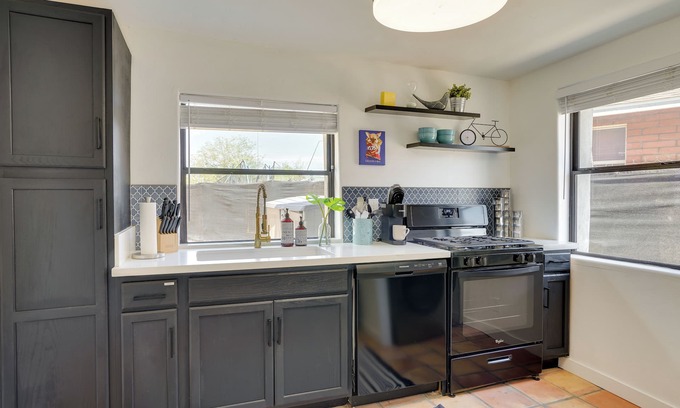 Barrio Anita Cottage | Tuscon Desert Retreat with Patio Near U of A!