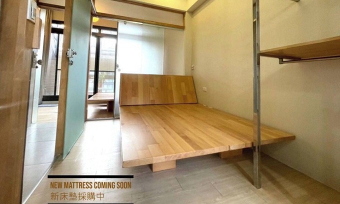 Neihu Villa | Twin bedroom with balcony