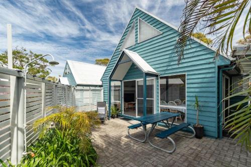 Boomerang Beach House | Twin Peaks 1