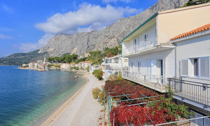 Drasnice Apartment | Two bedroom apartment near beach Drašnice, Makarska (A-2644-c)