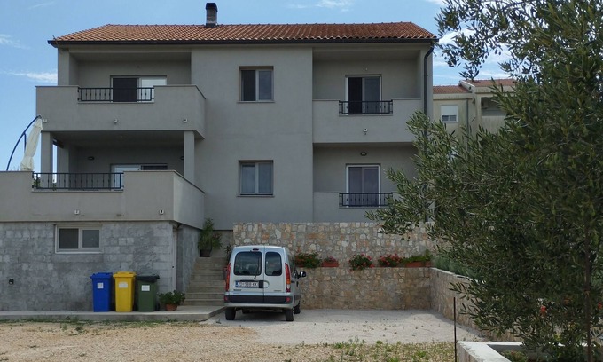 Kraj Apartment | Two bedroom apartment with terrace and sea view Tkon, Pašman (A-19127-a)