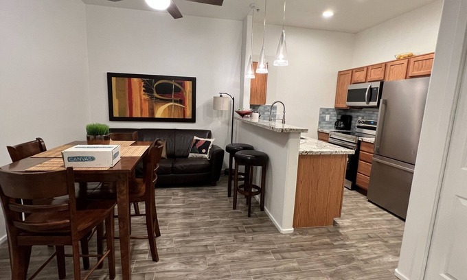 Tucson Condo | Two bedroom foothills condo close to U of A and The Loop