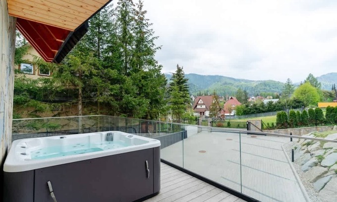 Koscielisko House | Two-Bedroom Villa with jacuzzi A