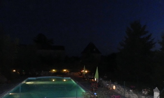 Puy-l'Eveque Cottage | Two country cottages (restored barn), at the end of an old farm.