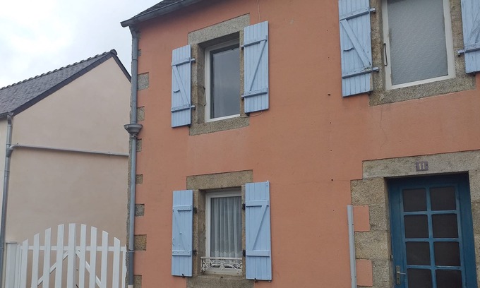 Ploudaniel House | "Ty-ruz - Old house with garden